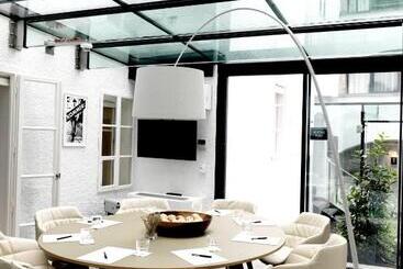 Arthotel Blaue Gans