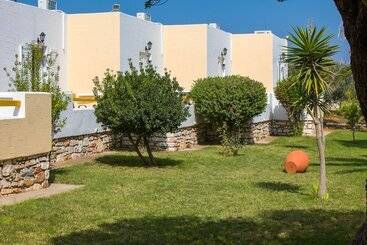 هتل Asteras Paradise