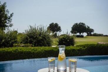 Отель Aphrodite Hills