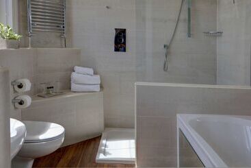 Ivy Hill Hotel, Sure Hotel Collection By Best Western