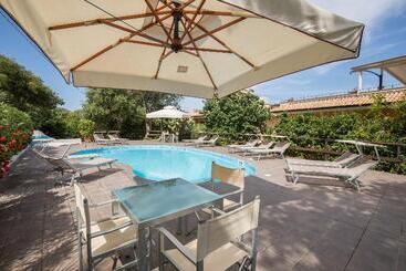 هتل Cannamele Resort