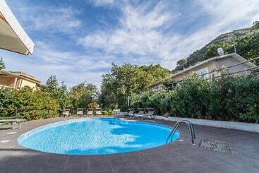 هتل Cannamele Resort