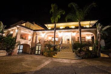 هتل Cannamele Resort