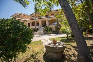 هتل Cannamele Resort