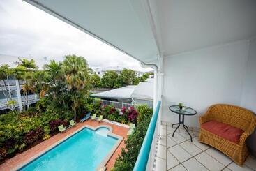هتل City Terraces Cairns