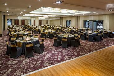 هتل Crowne Plaza Stratford Upon Avon, An Ihg