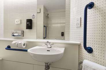 Days Inn Hotel Warwick South   Southbound M40