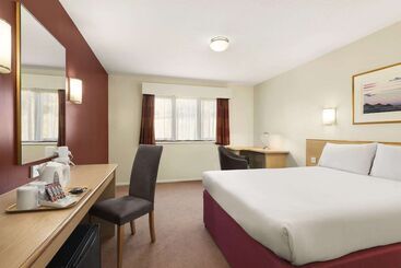 Days Inn Hotel Warwick South   Southbound M40