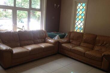 هتل Gainsborough Lodge