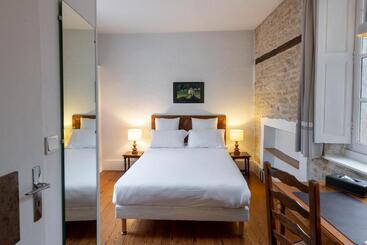 هتل Hôtel Des Tonneliers