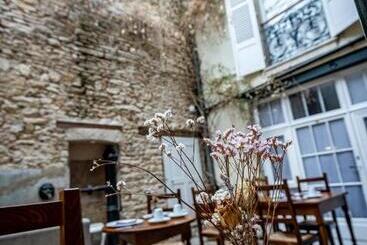 هتل Hôtel Des Tonneliers