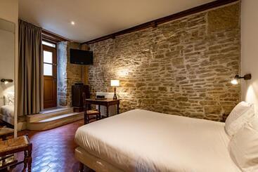 هتل Hôtel Des Tonneliers