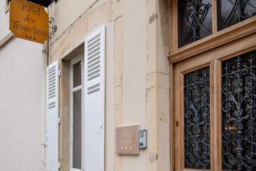 هتل Hôtel Des Tonneliers