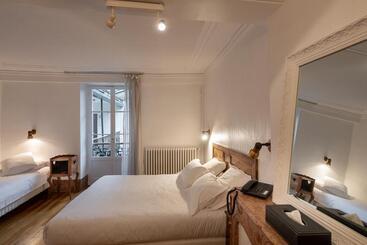 هتل Hôtel Des Tonneliers