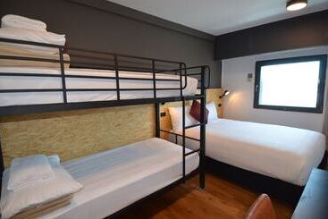 هتل Ibis Budget Sydney East