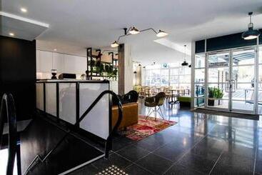 هتل Ibis Budget Sydney East