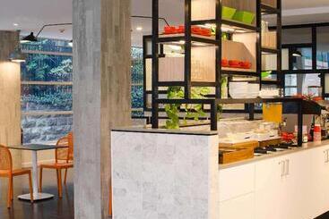 هتل Ibis Budget Sydney East
