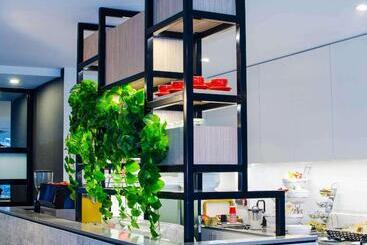 هتل Ibis Budget Sydney East