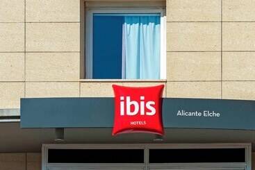 هتل Ibis Elche