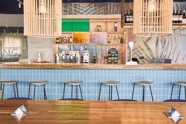 هتل Ibis Elche