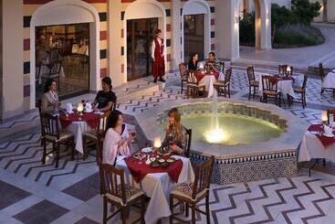 هتل Jaz Mirabel Resort