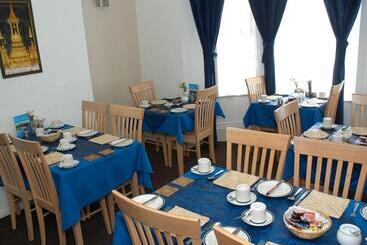 هتل Kentmere Guest House