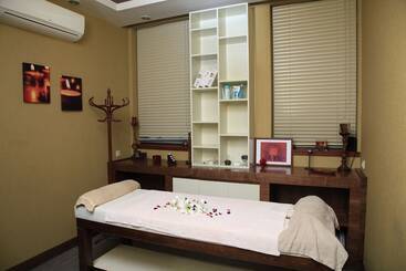 Kolin Hotel Spa & Convention Center