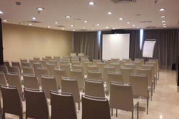 Lcb Hotel Fuenlabrada