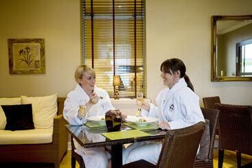 هتل Mar Hall Golf & Spa Resort