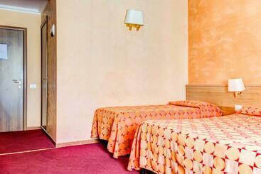 هتل New Morpheus Rooms