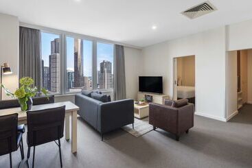 هتل Oaks Melbourne On Market