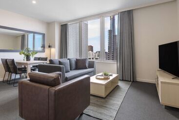هتل Oaks Melbourne On Market