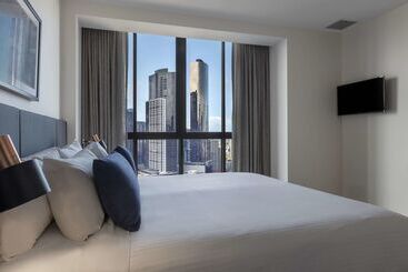 هتل Oaks Melbourne On Market