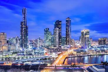 هتل Oaks Melbourne On Market