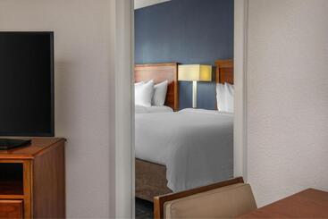 هتل Residence Inn By Marriott Chesapeake Greenbrier