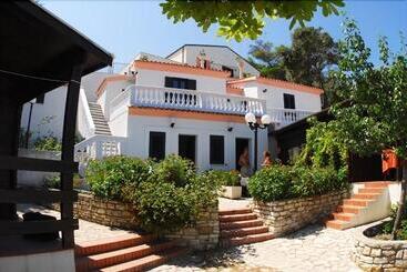 هتل Residence Tramonto