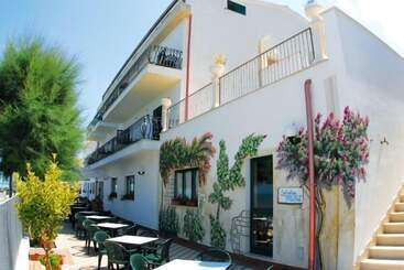 هتل Residence Tramonto