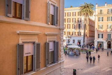 هتل Rome55  Piazza Di Spagna