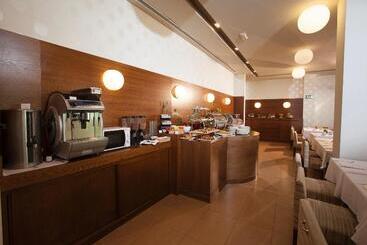 هتل Spa Attica21 Vilalba