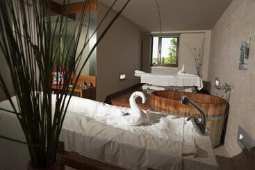 هتل Spa Attica21 Vilalba