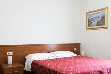 Hotel Stromboli