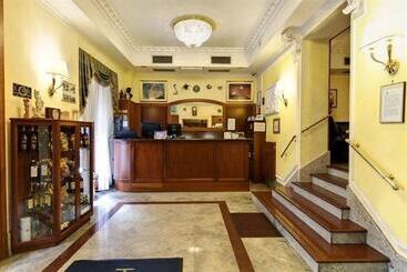 Hotel Stromboli