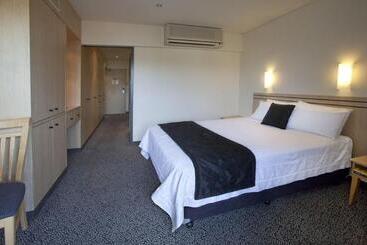 هتل The Executive Inn, Newcastle