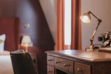 هتل The Sanctuary House