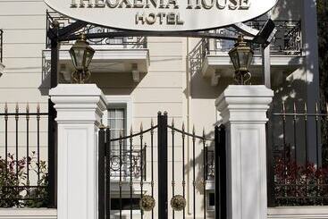 هتل Theoxenia House