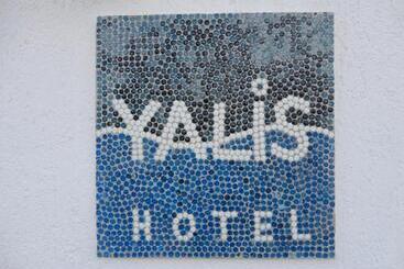 هتل Yalis
