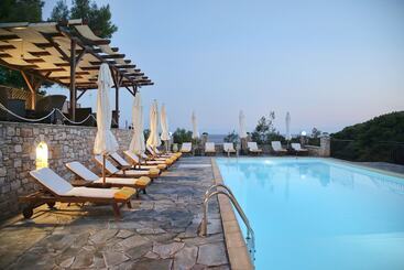 雅利斯酒店 - Skopelos