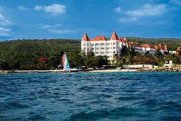 استراحتگاه Bahia Principe Luxury Runaway Bay - Adults Only - All Inclusive