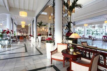استراحتگاه Bahia Principe Luxury Runaway Bay - Adults Only - All Inclusive