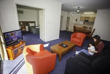 Starwest Apartments Alderney On Hay